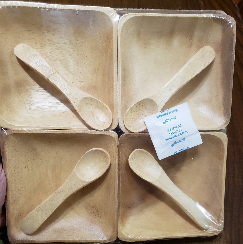 Elegant Bamboo Square Bowl and Spoon Set